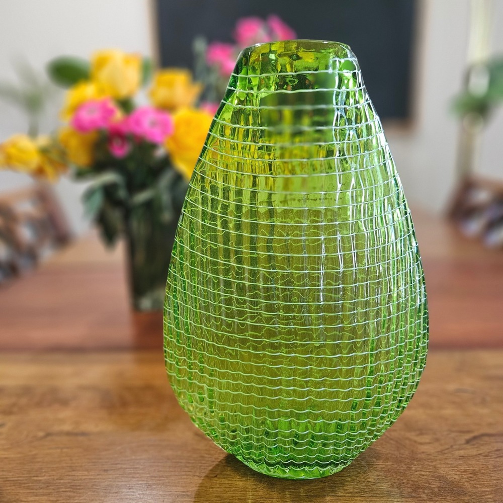 Green Hand Blown Art Glass Vase Textured Grid Teardrop Modern 10"‎